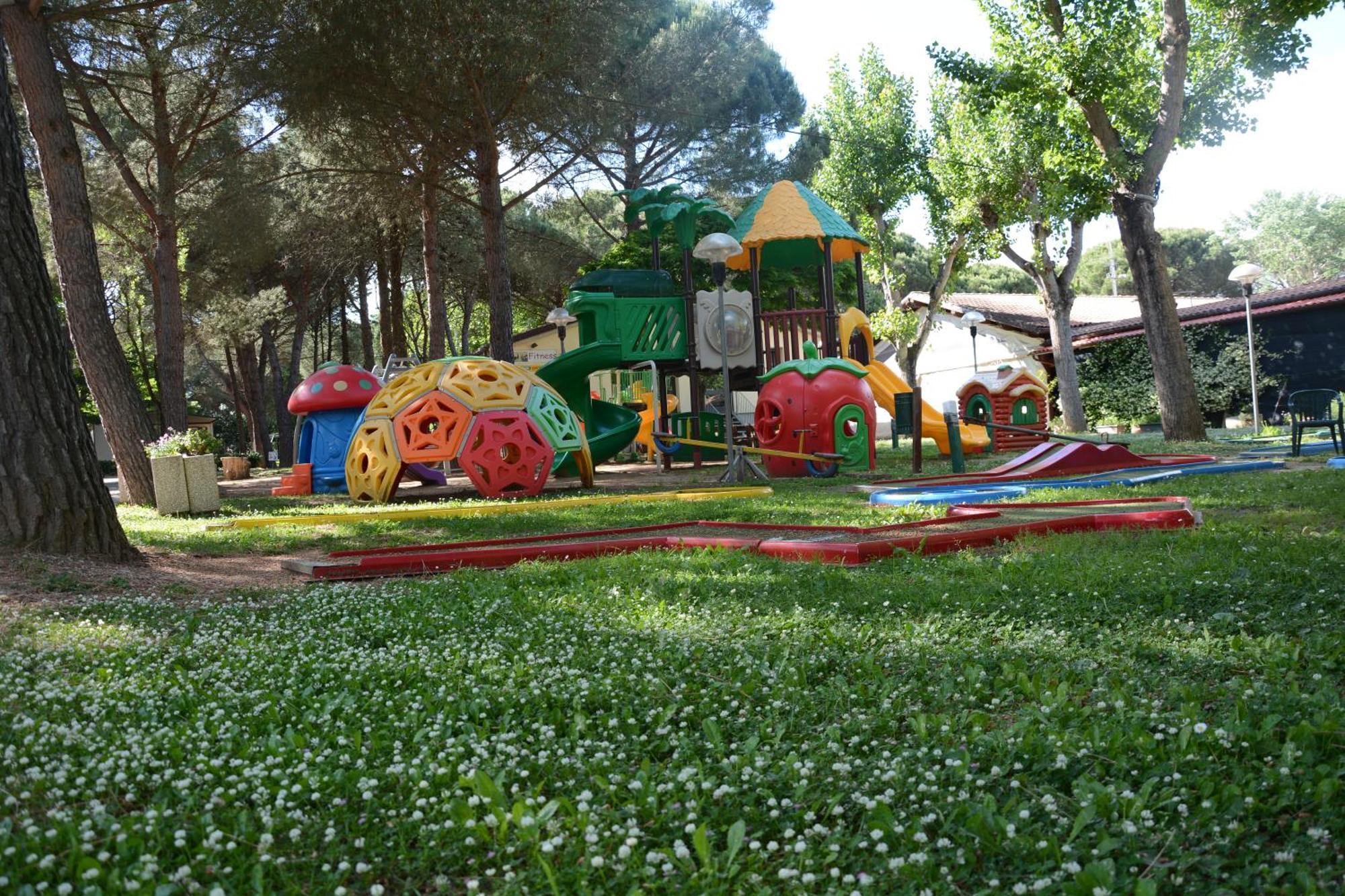 Camping Badiaccia Village Castiglione del Lago Exteriör bild